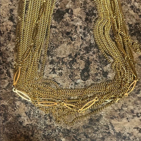 Elegant Gold Necklace - Picture 2 of 4